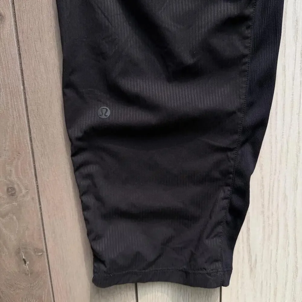 Lululemon dance studio crop pant - Picture 5 of 7